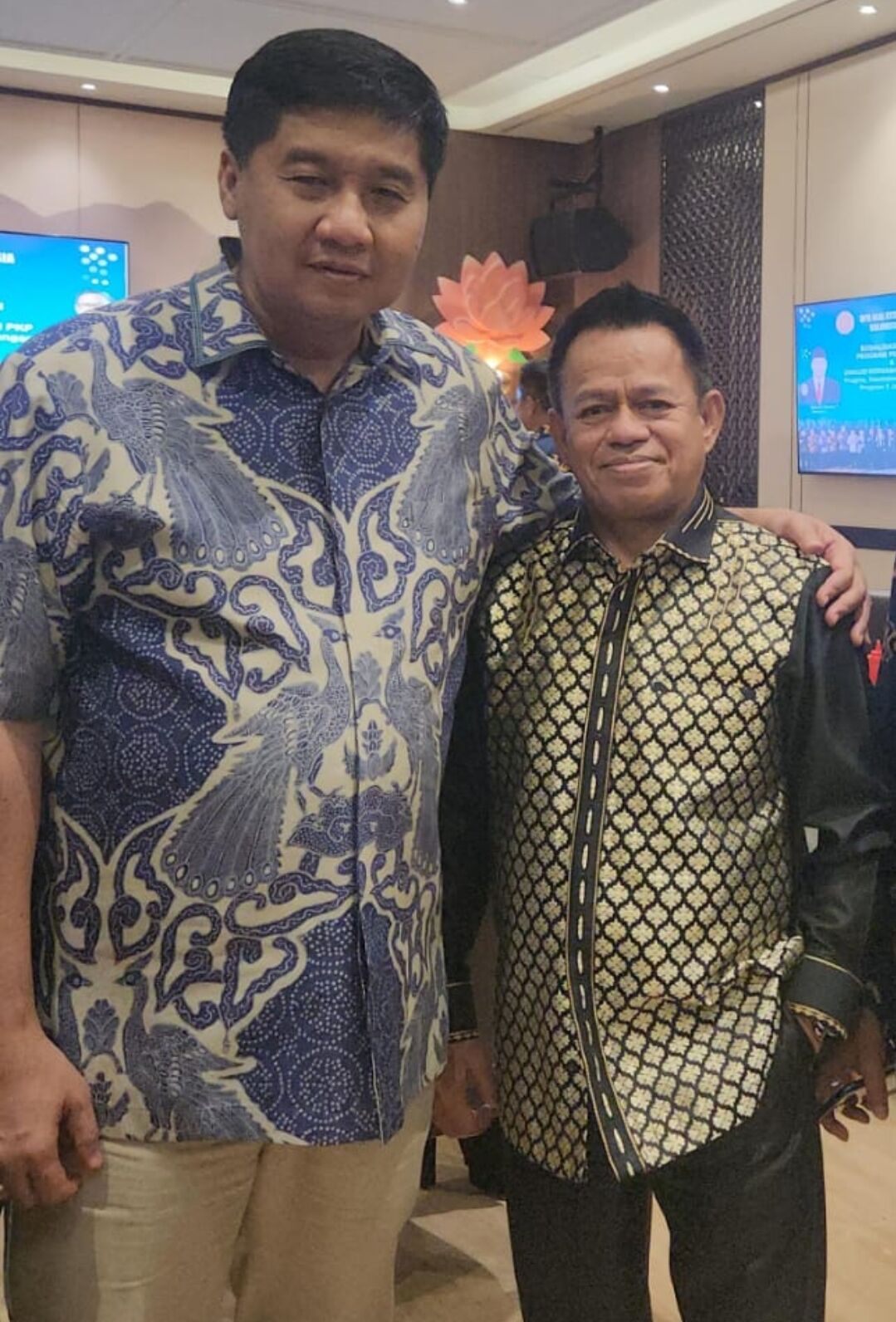 Pengacara Dr (cand) Aldin Bulen bersama Menteri Perumahan, Maruarar Sirait.